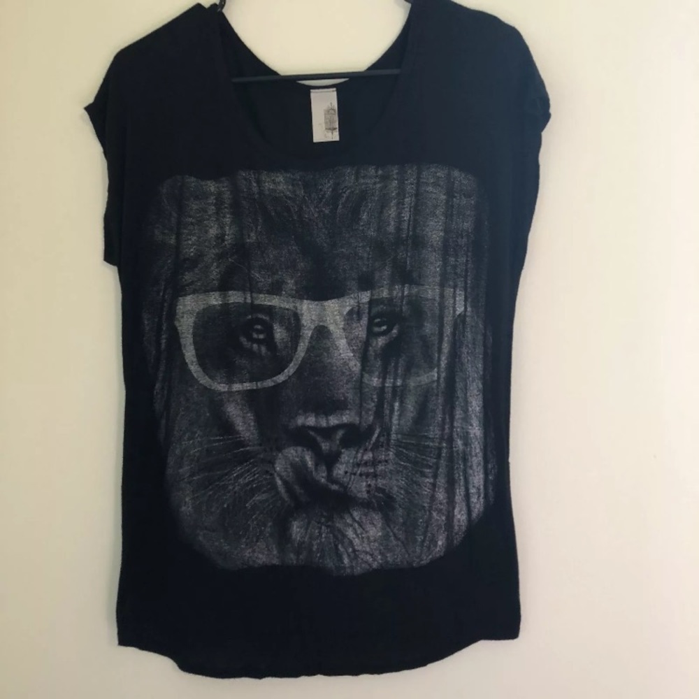 Black Colored Women's Casual top size M